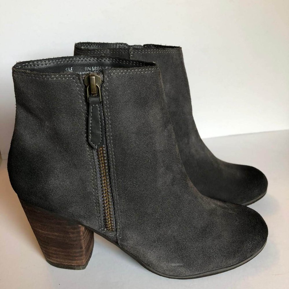 Bp Suede Trolley Ankle Booties Size 5
